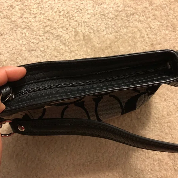 Coach Zoe black/grey satchel - Picture 6 of 8